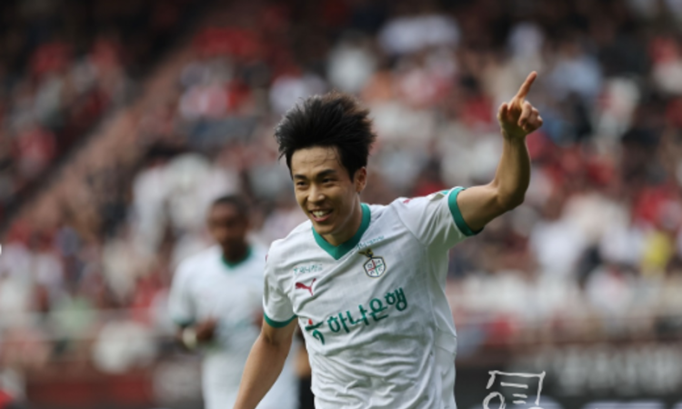 ‘마사 멀티골’ 대전, 포항 3-1 잡고 3위 굳히기 성공 [리그 32R]